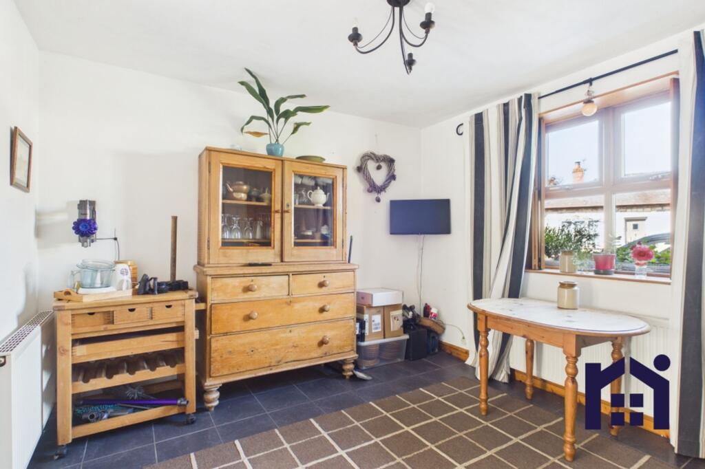 House in West Lancashire, Wrightington - More
