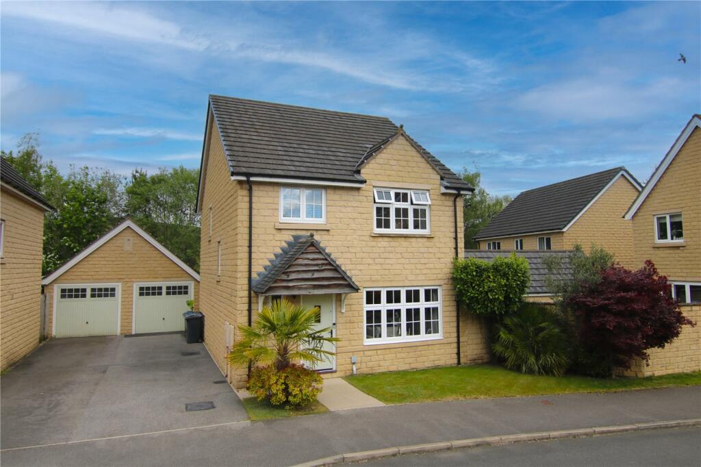 4-bed detached on Hawthorne Road, Steeton, BD20, £400,000