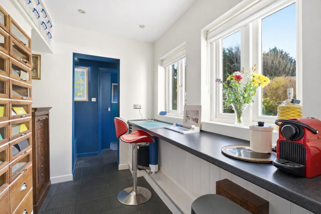 Additional image 7 of Coleswood Road, Harpenden, Hertfordshire, AL5
