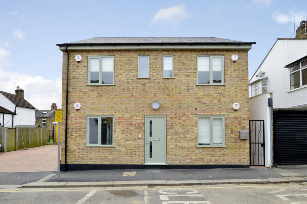 Main image of property: Smith Street, Watford