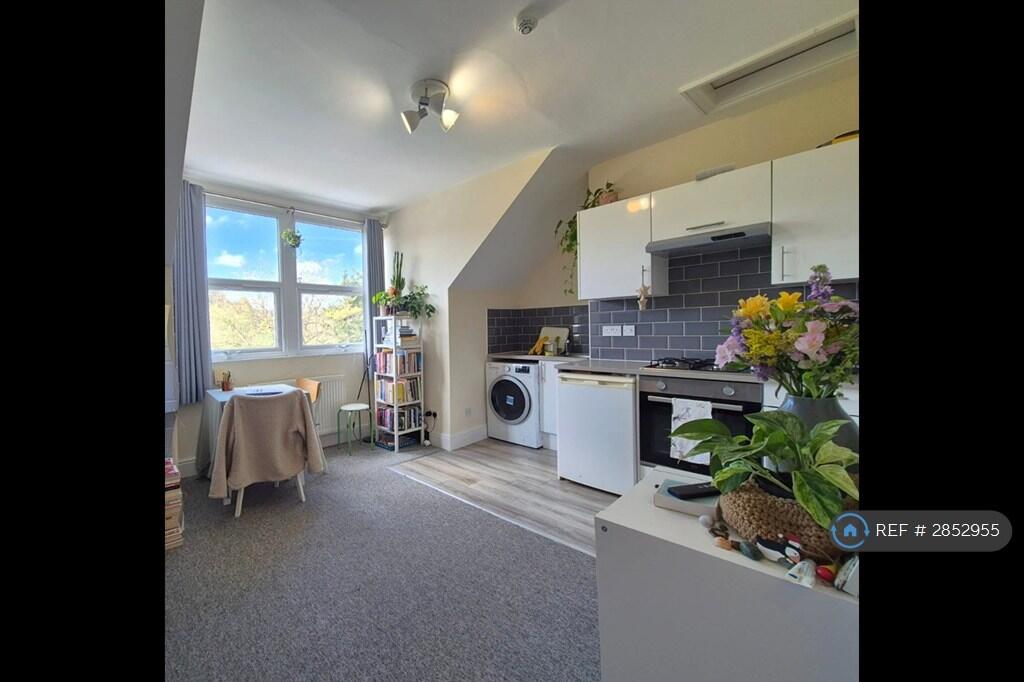 Main image of property: Bath Road, Bristol, BS4