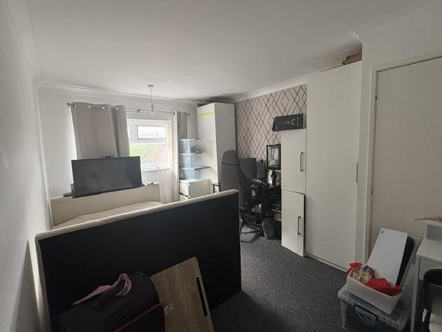 House in Hull, Kingston upon Hull - More