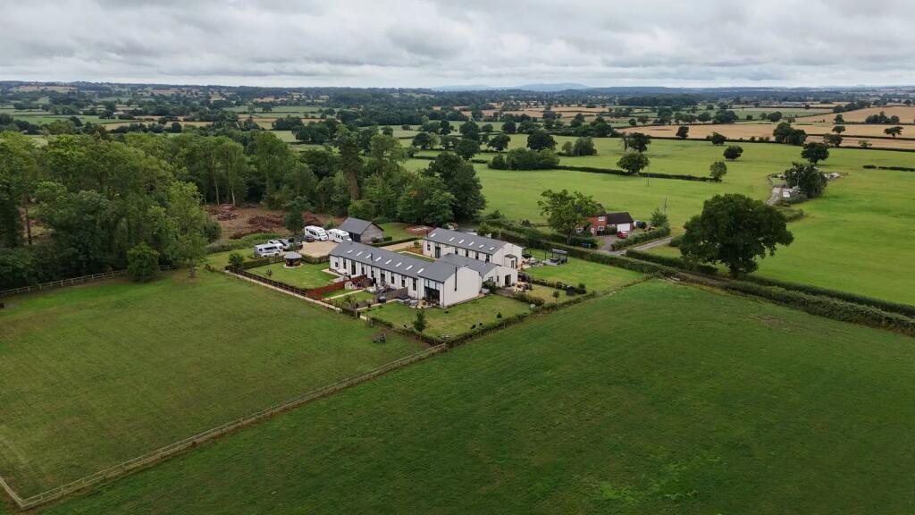 House in Stafford, Church Eaton - View 3