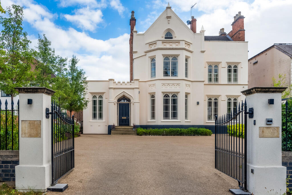 Upper Holly Walk, Leamington Spa, CV32 4JL photo 3