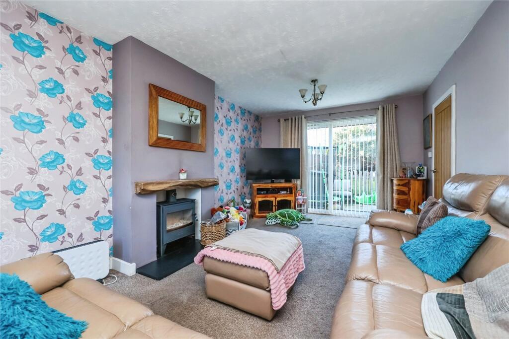 Brandish Crescent, Clifton, Nottingham, NG11 photo 3
