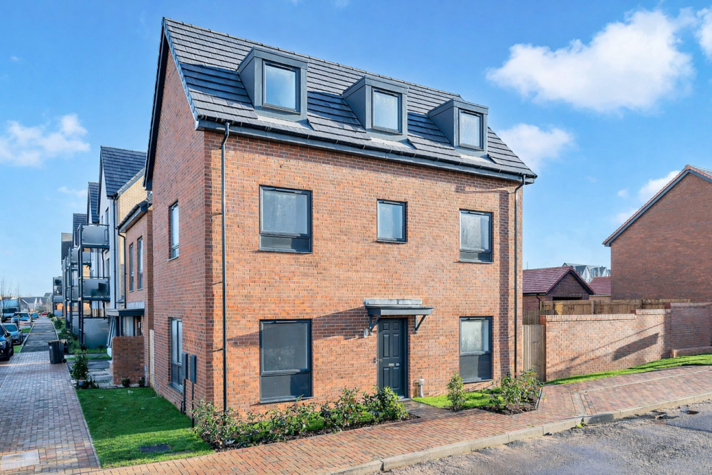 Main image of property: Off Calverton lane, Whitehouse park, Milton Keynes, MK8