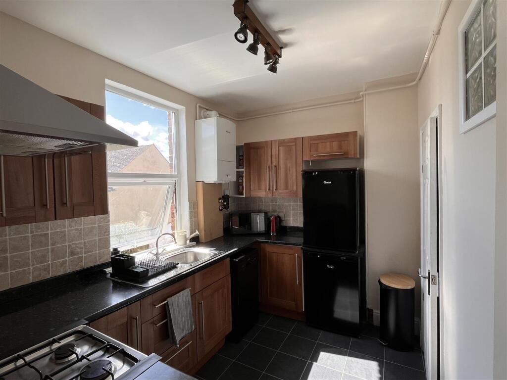 House in Exeter - View 5