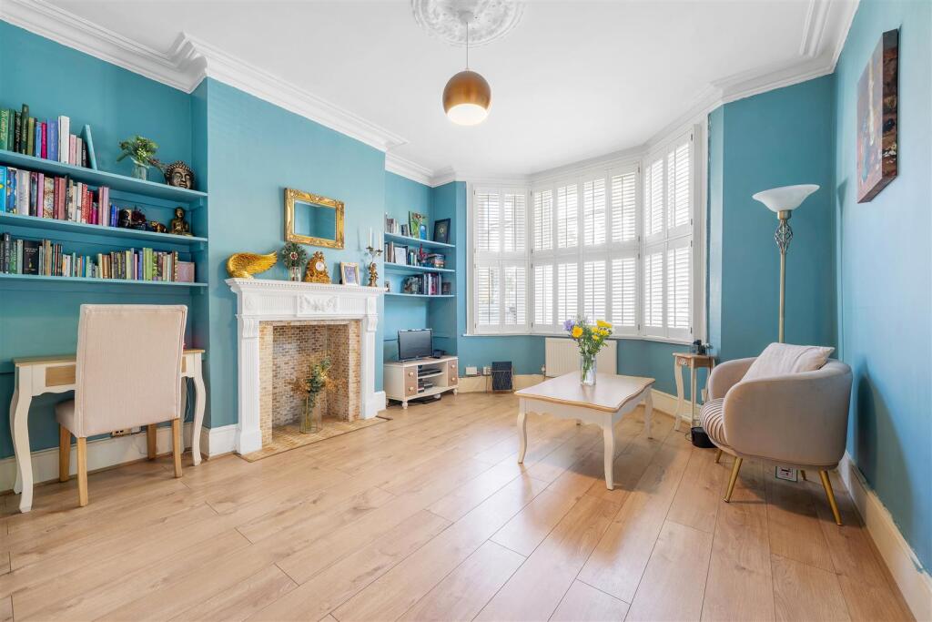 Main image of property: Phoenix Road, Penge, London, SE20