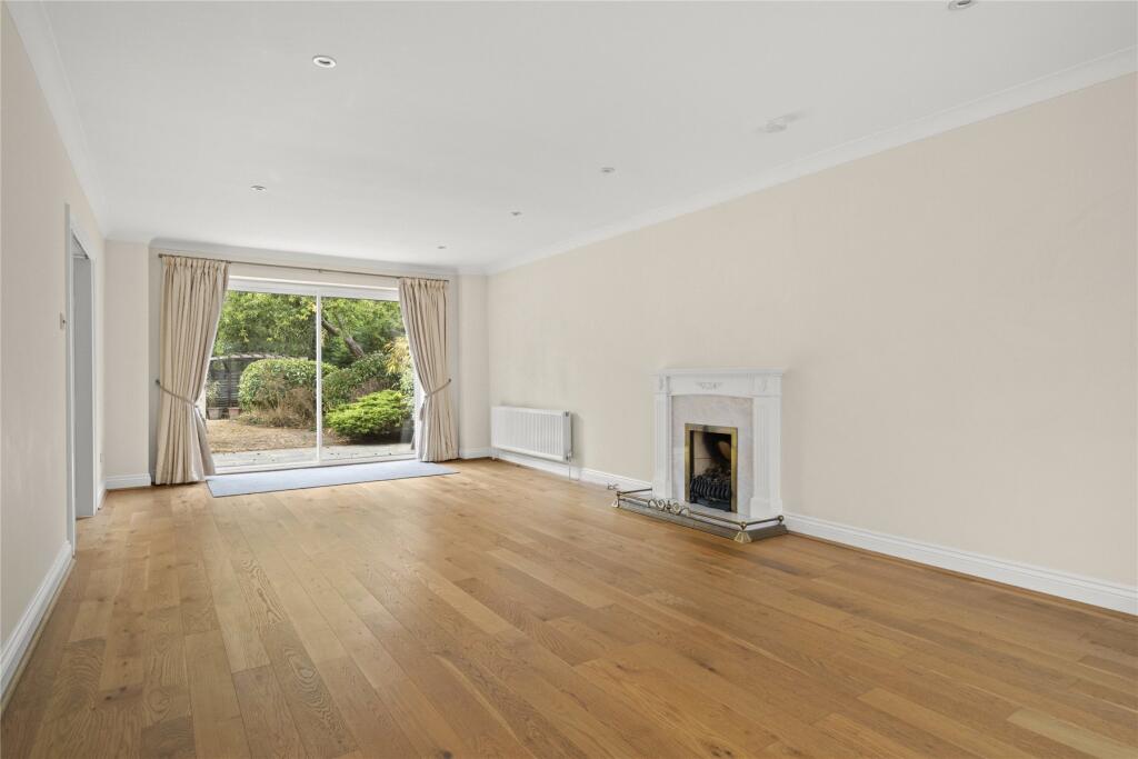 House in Elmbridge, Stoke D'Abernon - View 4