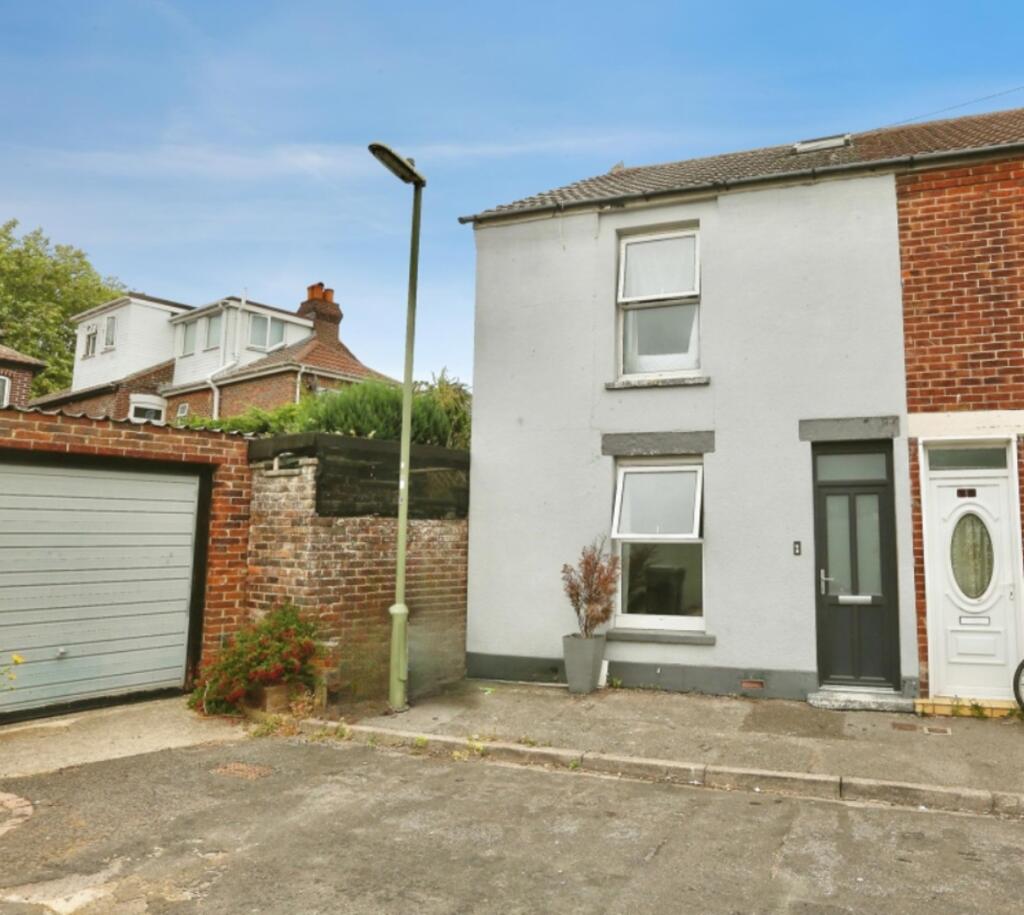 Main image of property: Cottage Grove, Gosport