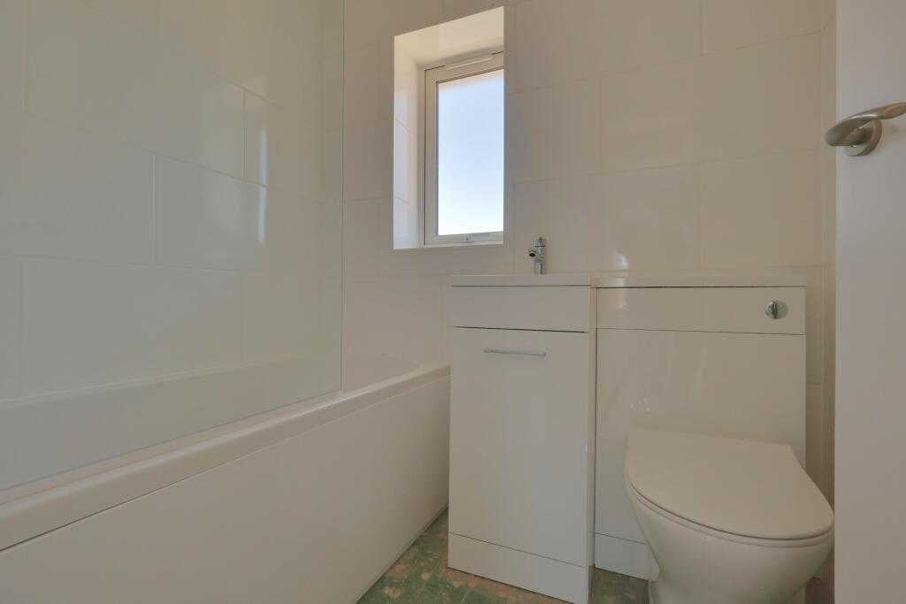 House in Havant, Bedhampton - View 6