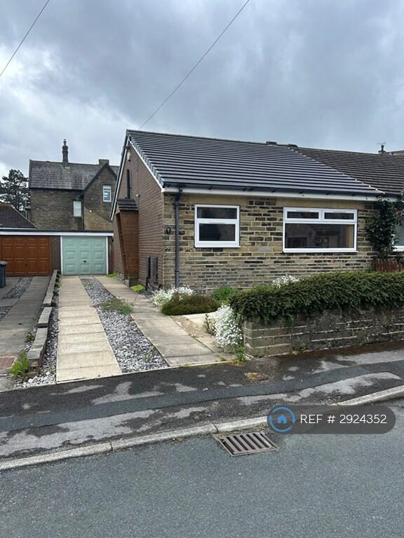 Main image of property: Lodge Gate Close, Bradford, BD13