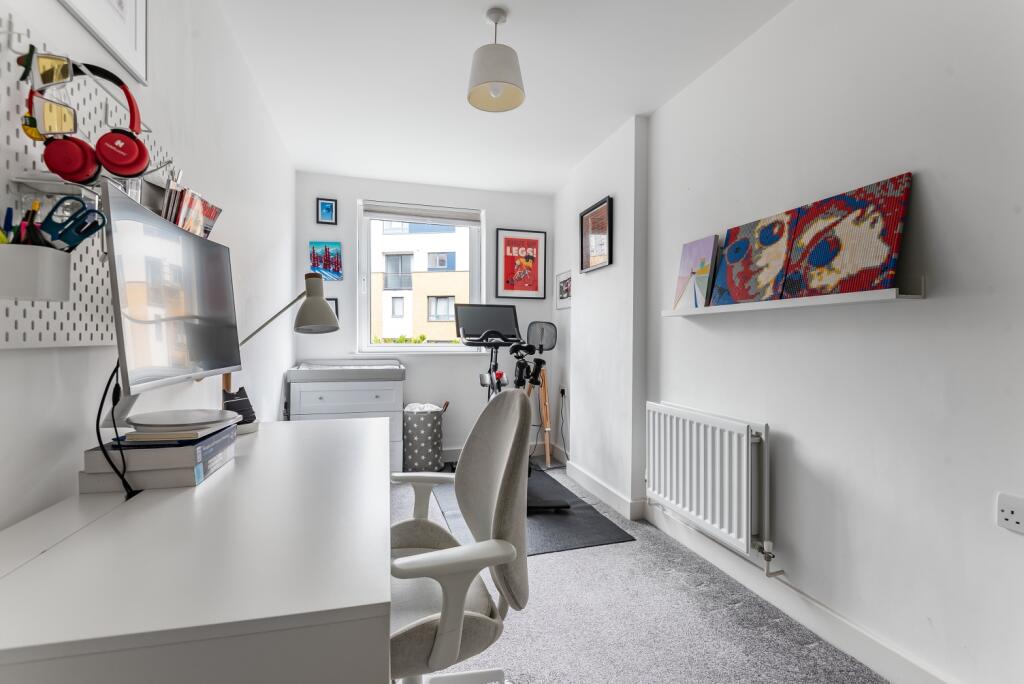 Apartment in London - More