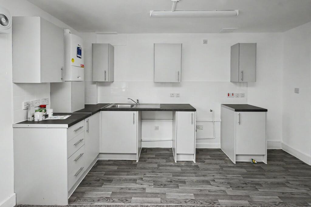 Apartment in London - View 4