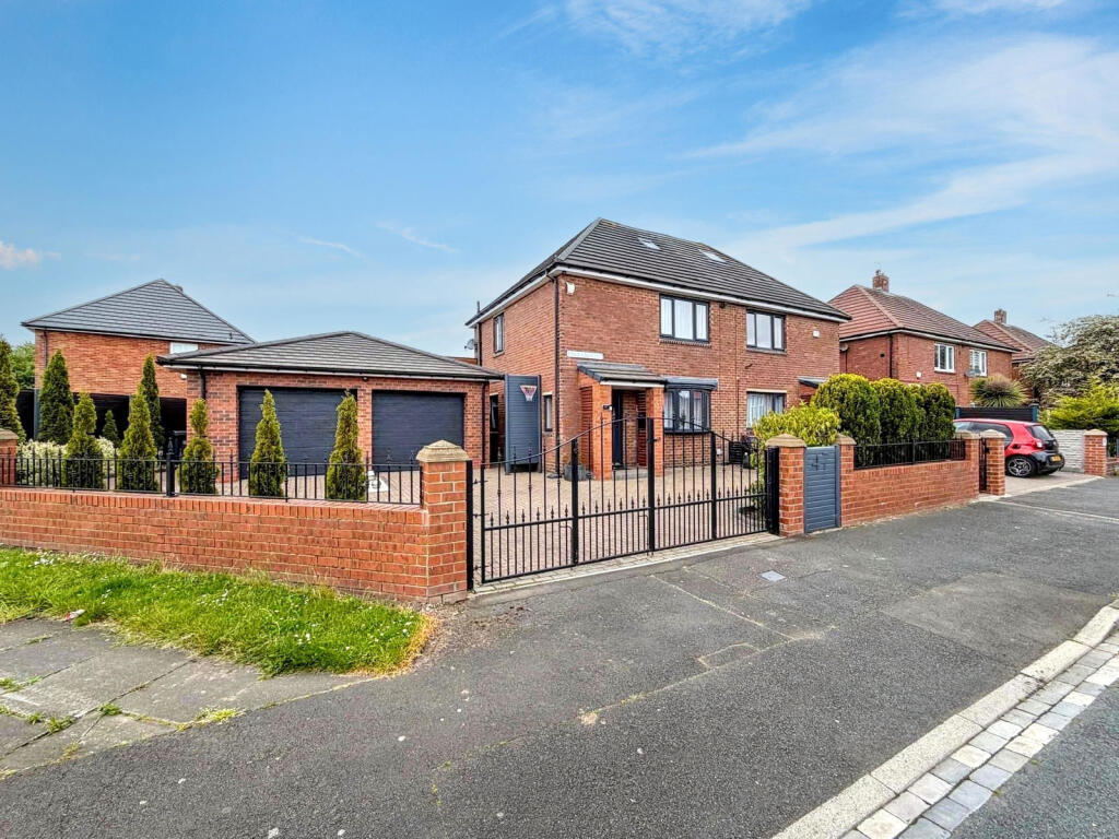 Main image of property: Ford Crescent, Shiremoor, Newcastle upon Tyne, Tyne and Wear, NE27 0NS