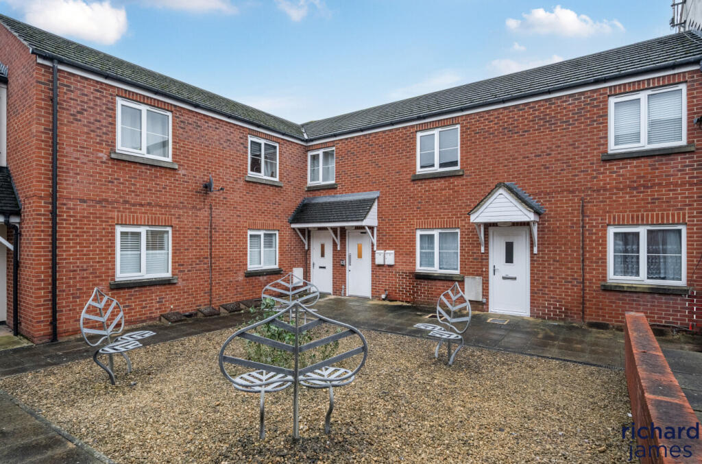 Main image of property: Whitney Street, Swindon, SN1