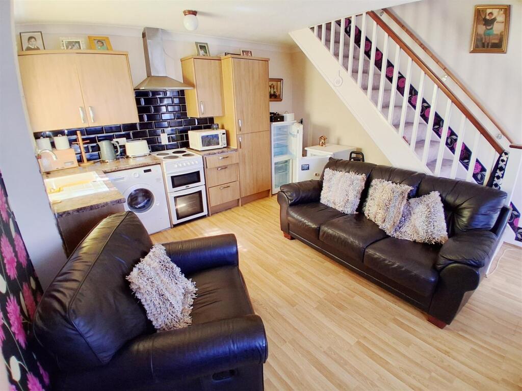 House in London - View 5