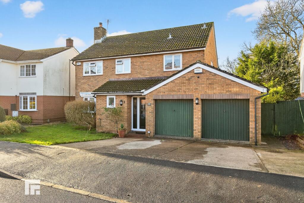 4-bed detached on Denison Way, Cardiff, CF5, £475,000