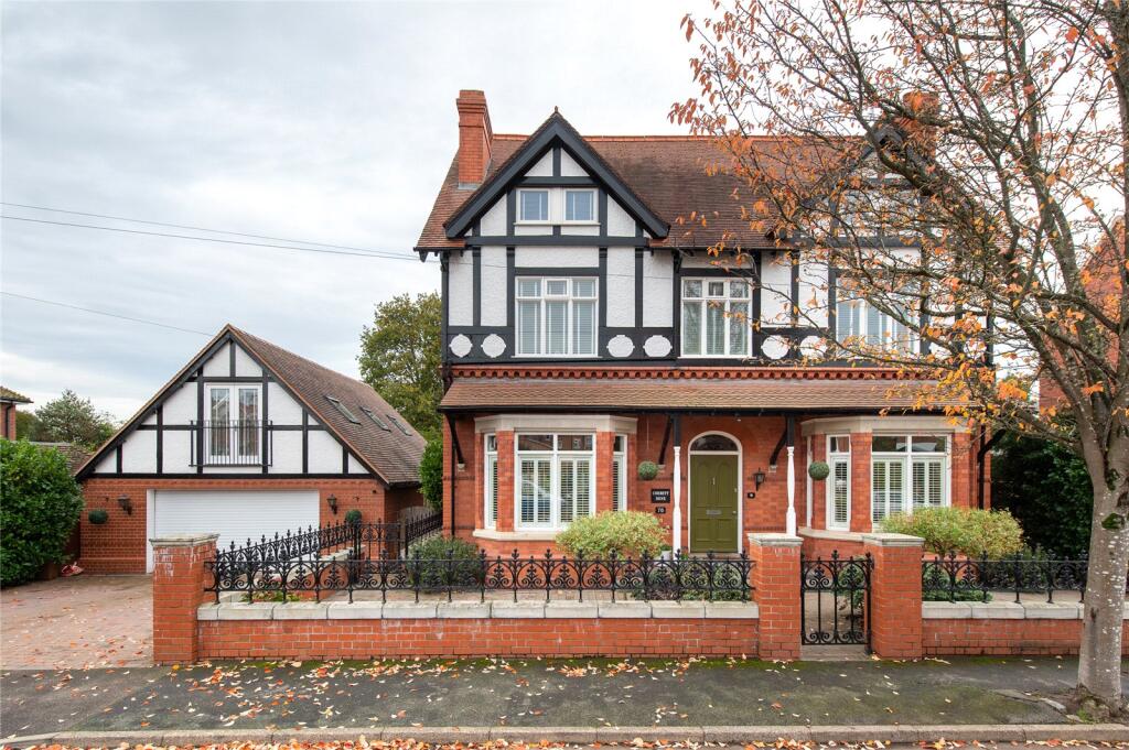 5-bed detached on Droitwich, Worcestershire, £1,125,000