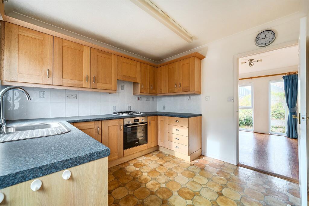 Tregurtha View, Goldsithney, Penzance, Cornwall photo 4