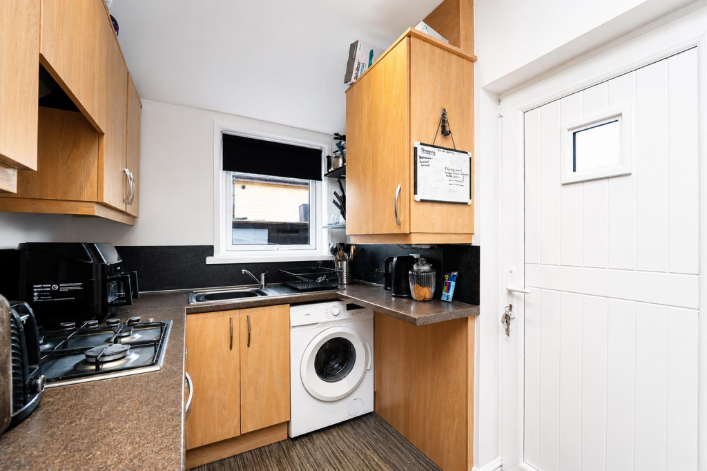 House in Hyndburn, Lancashire - View 4