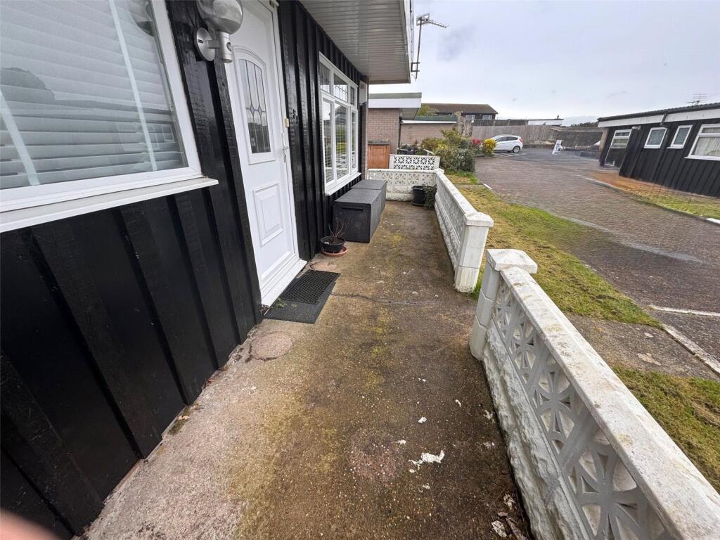 Marconi Holiday Villages, Ltd, 119 Fort Road, Lavernock, Penarth, CF64 photo 5