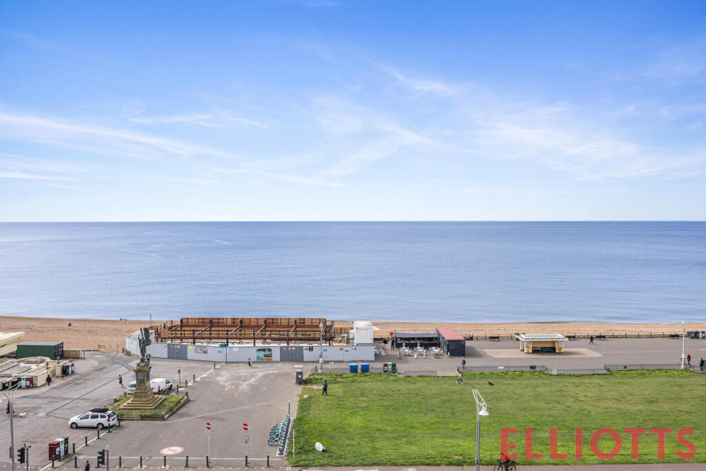 3-bed flat on Brunswick Terrace, Hove, £585,000