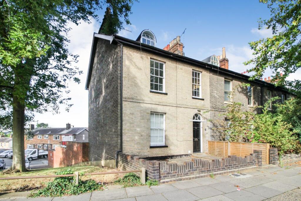 Main image of property: Norwich Road, Ipswich