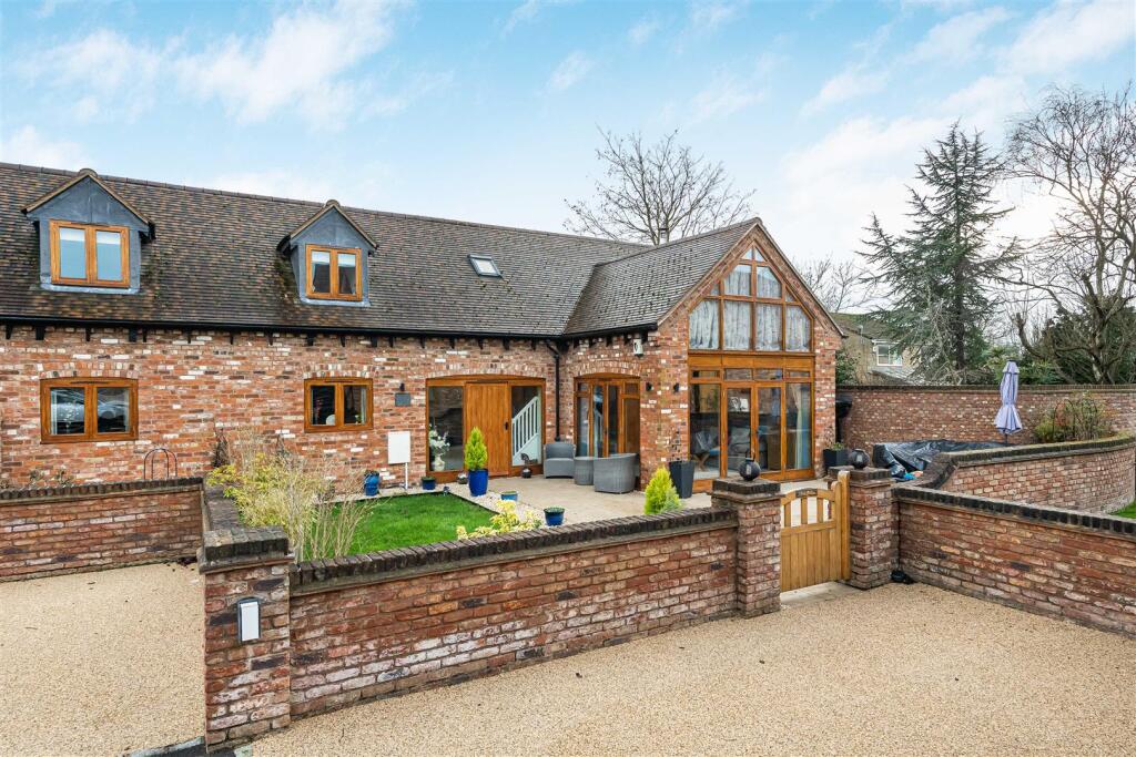 Main image of property: Merton Road, Ambrosden, Bicester