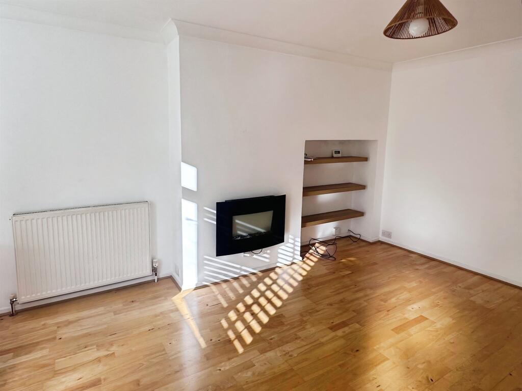 House in Adur, Sompting - View 5