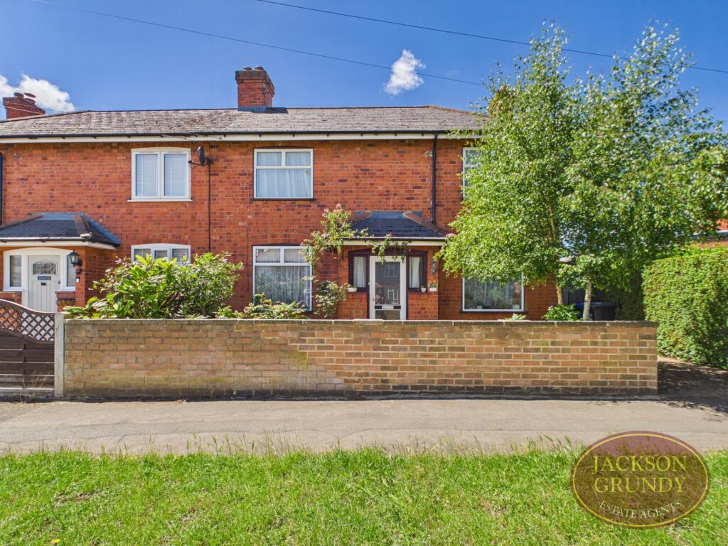 3-bed semi-detached on Briton Road, Abington, NN3 2BS, £260,000
