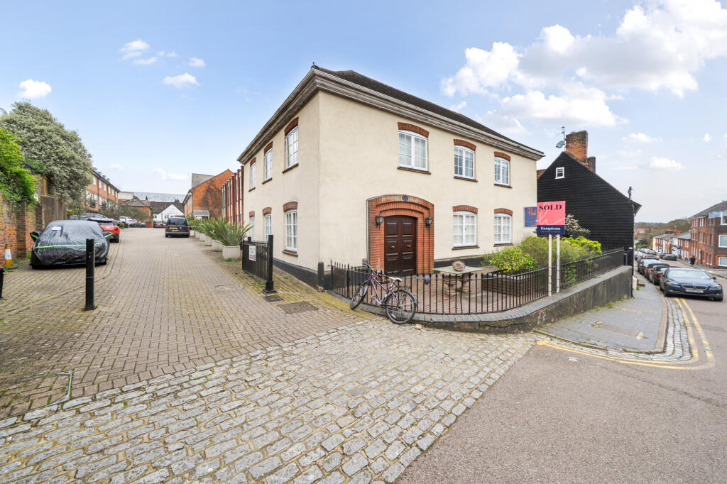 Main image of property: Lower Dagnall Street, St. Albans, AL3
