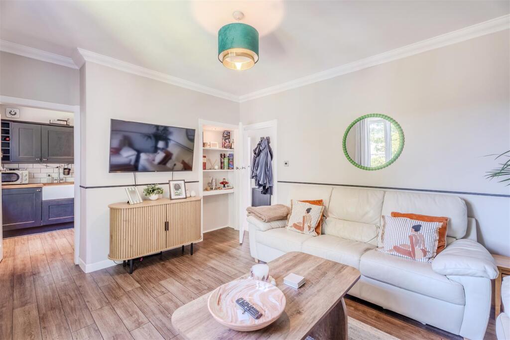 Apartment in Edinburgh, Forrester, Corstorphine - View 5