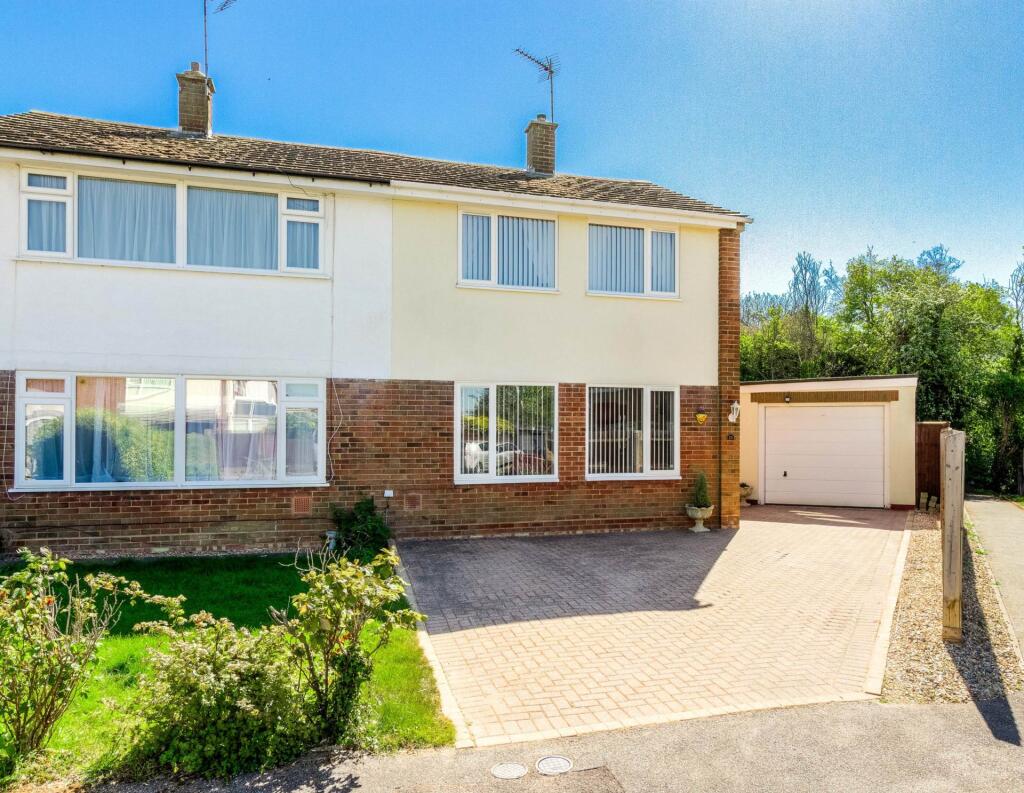 Main image of property: Manor Road, Newton Longville