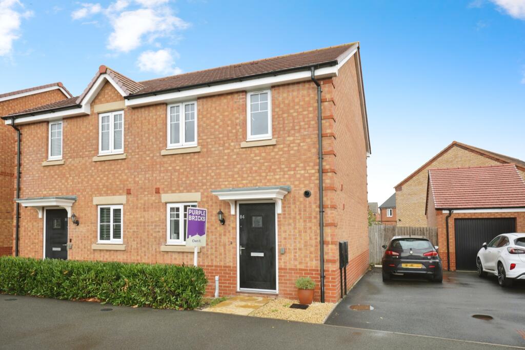 2-bed semi-detached on Spitfire Road, Southam, CV47, £68,750