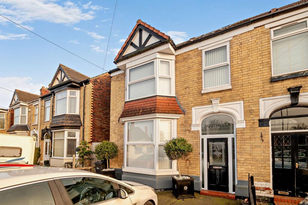 4-bed semi-detached on Holderness Road, Hull, HU9, £225,000