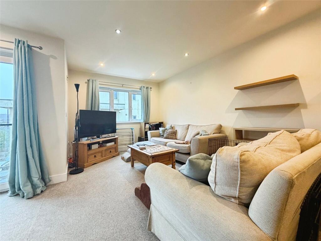 Main image of property: Harbour Quay, Fairlee Road, Newport, PO30