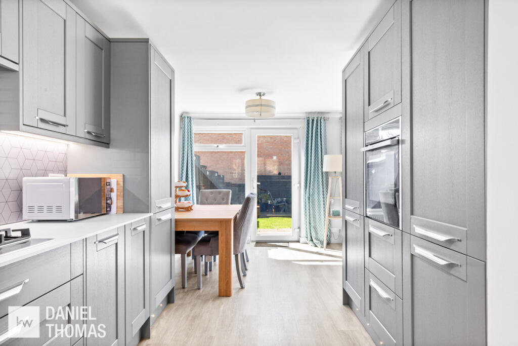 House in Epping Forest, Waltham Abbey - View 6