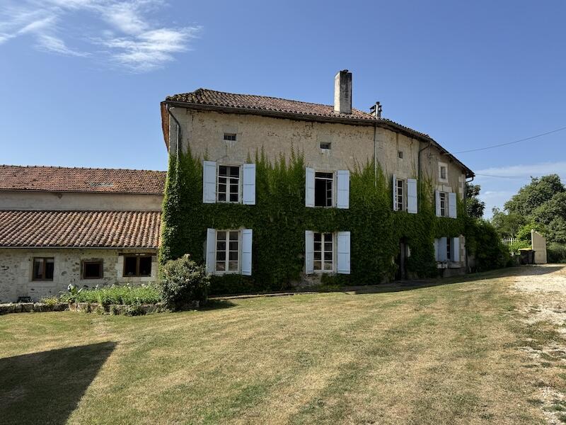 Main image of property: Pillac, Charente, Poitou-Charentes