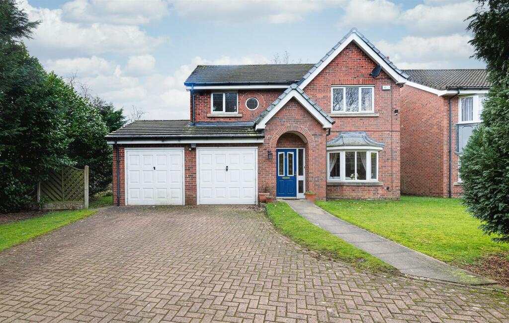 Main image of property: Springwood Hall Gardens, Huddersfield