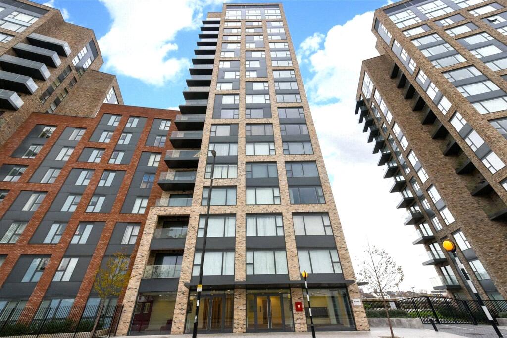 Main image of property: Cherry Orchard Road, Croydon, CR0