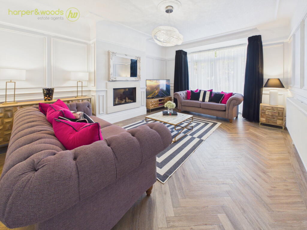House in Wirral, Liverpool City Region - View 2