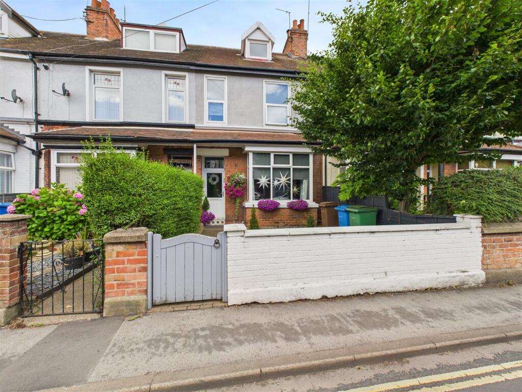 Main image of property: Southgate, Hessle