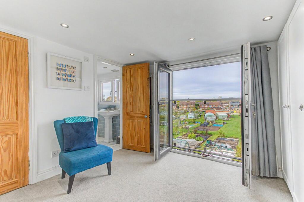 Whitelake Avenue, Flixton, Manchester, M41 - Widok 2