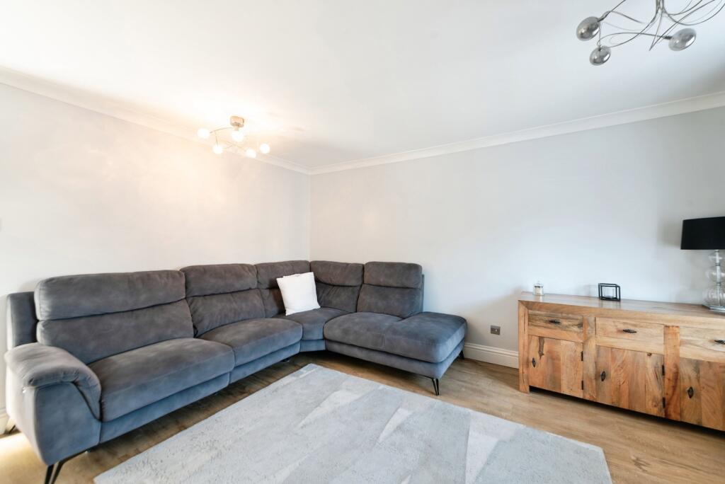 Clover Close, GOSPORT, Hampshire, PO13 - View 5