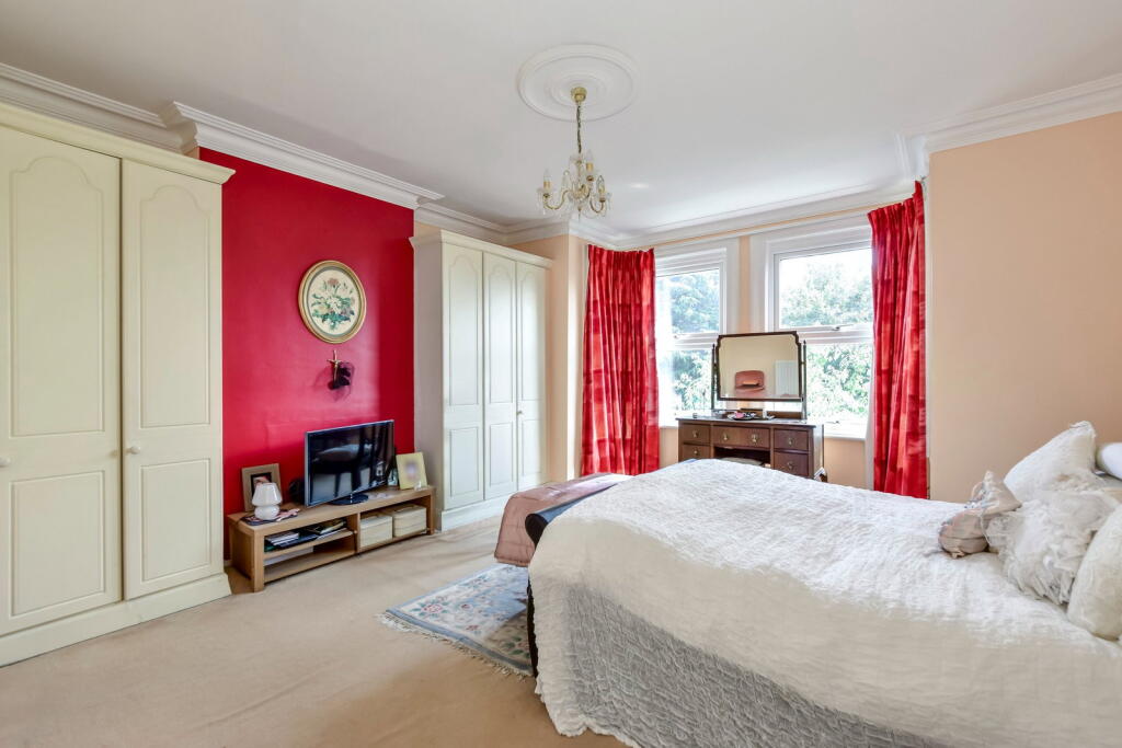 House in Harrow - More