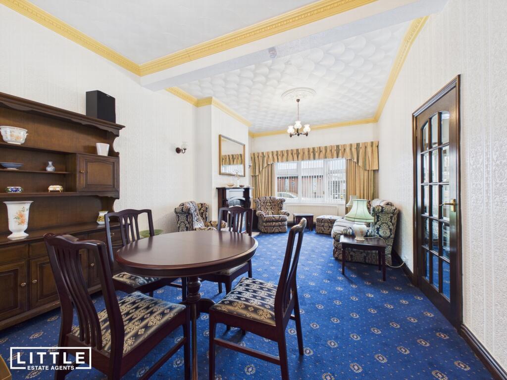 House in St Helens, Crow's Nest, Bold - More