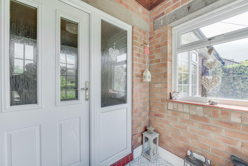 House in Congleton, West Heath - View 5