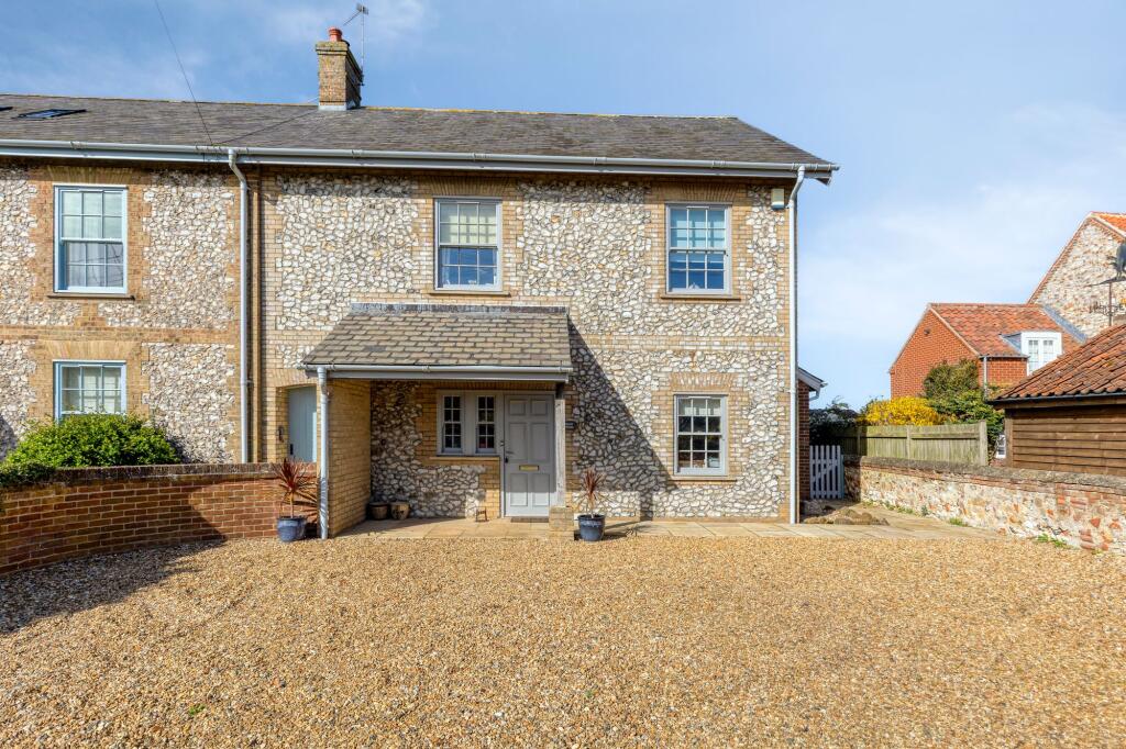 Main image of property: A Serene Retreat with Sunlit Gardens and Ever-Changing Coastal Views in Titchwell
