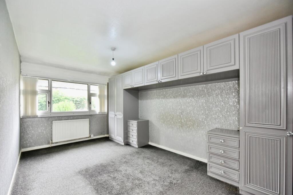 House in Sheffield, South Yorkshire - More